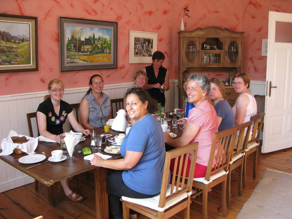 Gutshaus Zietlitz Hotel Dobbin-Linstow ภายนอก รูปภาพ
