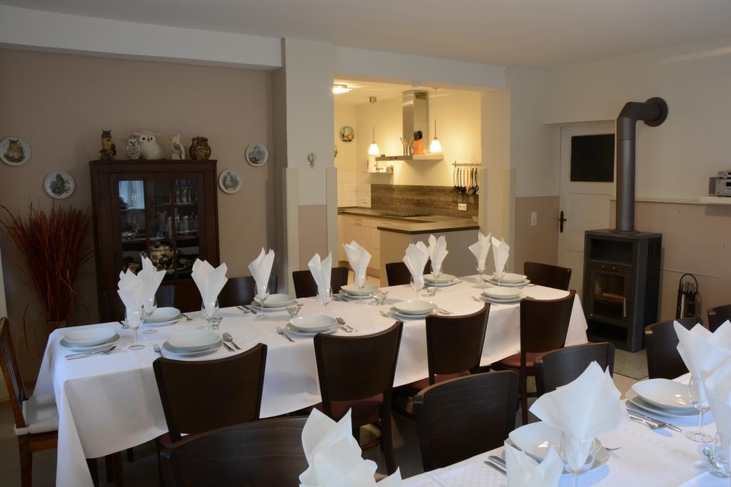 Gutshaus Zietlitz Hotel Dobbin-Linstow ภายนอก รูปภาพ